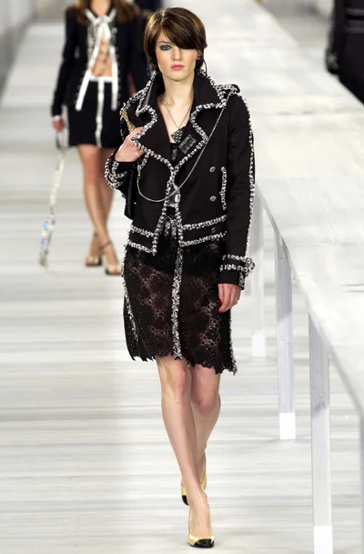 Look 30